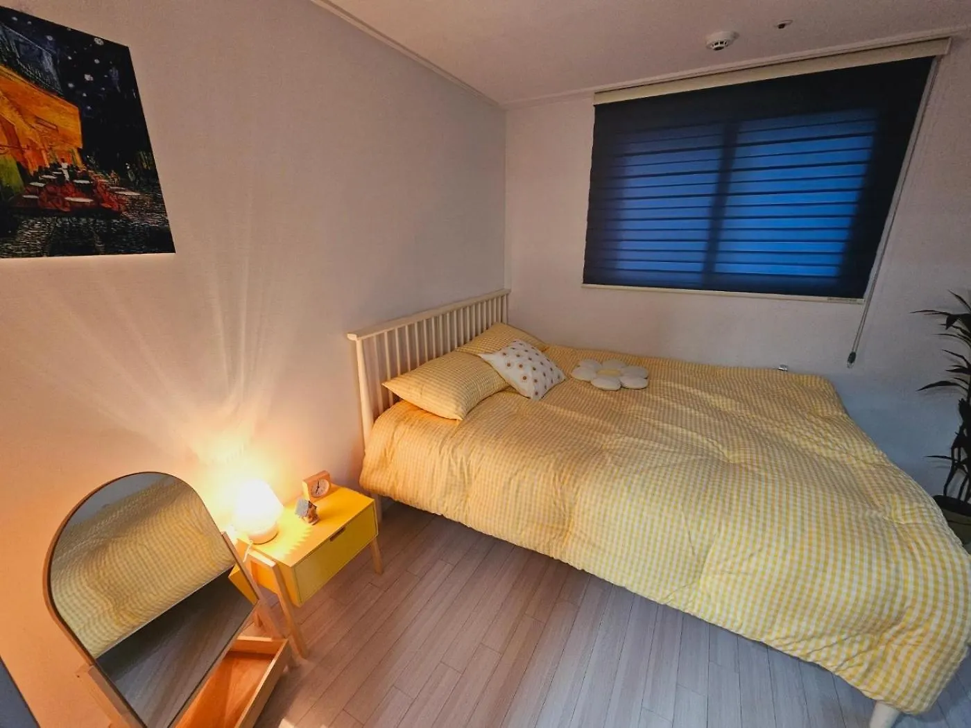 Willa Clean And Stylish Two-Room Near Hwagok Station Seul